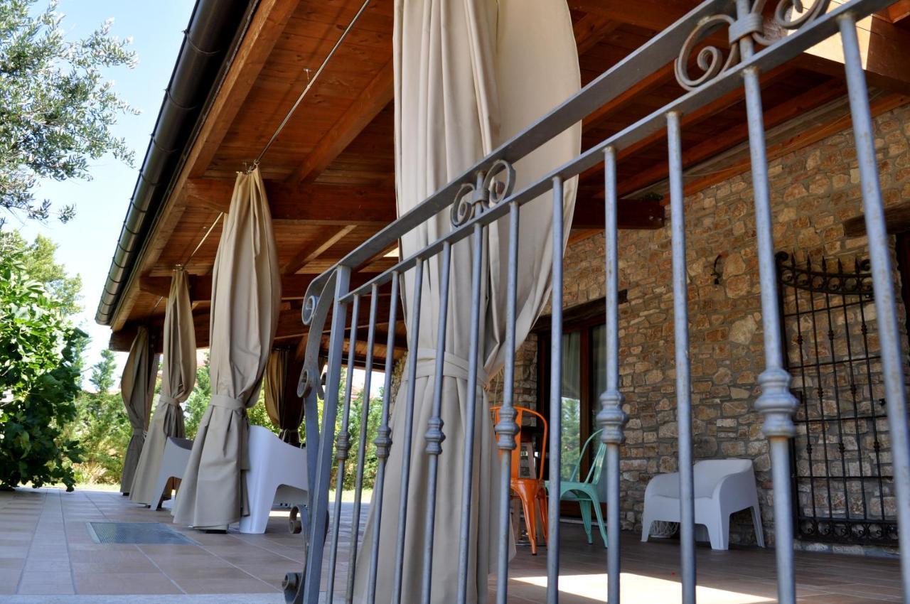 Bed and Breakfast Il Casale Della Gioia Melfi Exterior foto