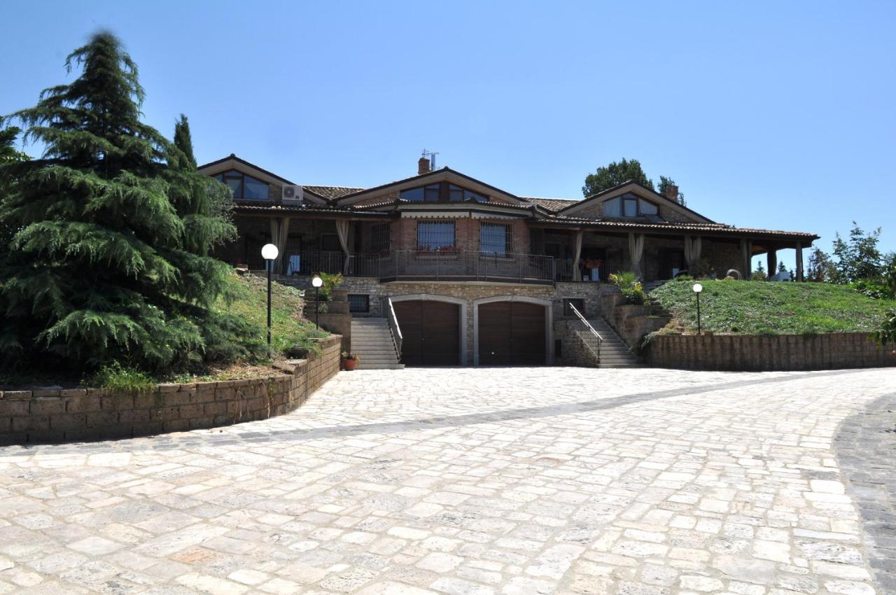 Bed and Breakfast Il Casale Della Gioia Melfi Exterior foto