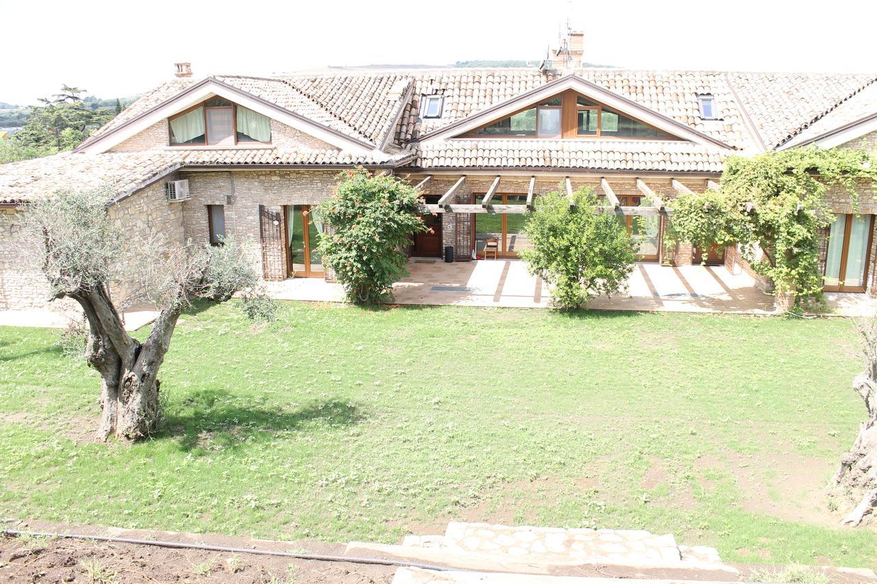 Bed and Breakfast Il Casale Della Gioia Melfi Exterior foto